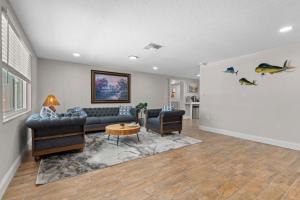 Posezení v ubytování Lake view just 1 min to beach