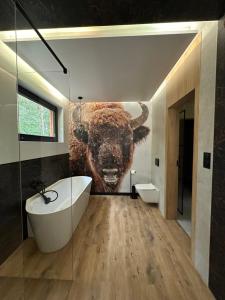 Ένα μπάνιο στο Chata w Puszczy Nowa Łuka +9 φωτογραφίες