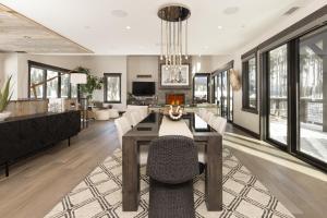 Μια τηλεόραση ή/και κέντρο ψυχαγωγίας στο Spanish Peaks - Highlands Cabin 36