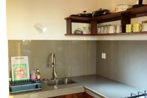 Η κουζίνα ή μικρή κουζίνα στο DADY'S Place "63"- Sunset Villa - Danina Apartments and More