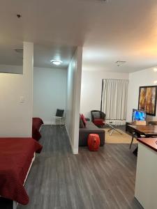 Μια τηλεόραση ή/και κέντρο ψυχαγωγίας στο Cozy Open Space