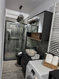 Et badeværelse på City Center 1898Apartments