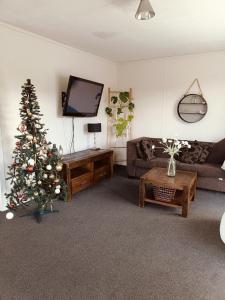 Χώρος καθιστικού στο Modern, Light & Warm Central Warkworth