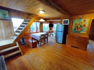 Kuchyň nebo kuchyňský kout v ubytování Lodge Laguna escondida