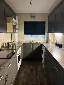 Η κουζίνα ή μικρή κουζίνα στο Close to Station, Quiet Stay