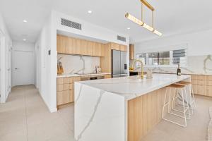 صورة لـ Luxe at Alex - Your Coastal Retreat Awaits في ألكساندرا هيدلاند