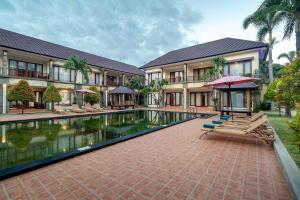 Hồ bơi trong/gần Vidi Boutique Hotel