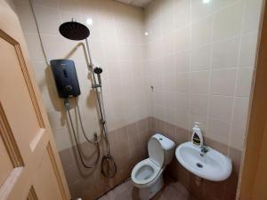 Ένα μπάνιο στο AIN's HOMESTAY +19 φωτογραφίες