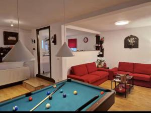 Τραπέζι μπιλιάρδου στο Luxury Pool Villa Aurora - Four Bedroom Villa with the Pool