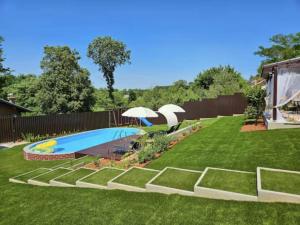 Πισίνα στο ή κοντά στο Luxury Pool Villa Aurora - Four Bedroom Villa with the Pool