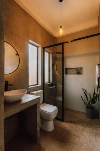 Ένα μπάνιο στο Surfescape Sri Lanka +68 φωτογραφίες