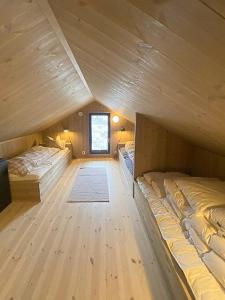 Postel nebo postele na pokoji v ubytování Mountain Cabinin Valdres + 22 fotografií