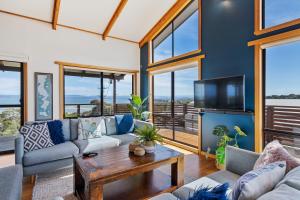 Příroda nedaleko prázdninového domu + 14 fotografií