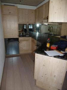 Η κουζίνα ή μικρή κουζίνα στο Chesa Blais