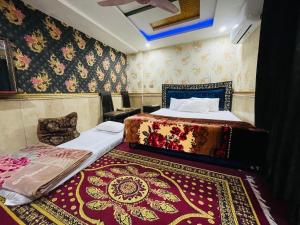 Postel nebo postele na pokoji v ubytování Hotel The Shalimar + 54 fotografií