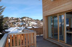 Nespecifikovaný výhled na hory nebo výhled na hory při pohledu z apartmánu