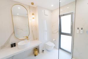 Ảnh trong thư viện ảnh của Royal Rooms by J'adore ở Lugoj +20 ảnh