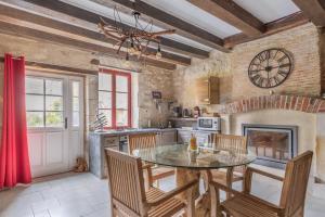 Fotografie z fotogalerie ubytování Le troglogite Ambraline v destinaci Montrésor