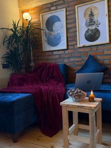 Χώρος καθιστικού στο Aynabend - cabin house for rent in Sheki