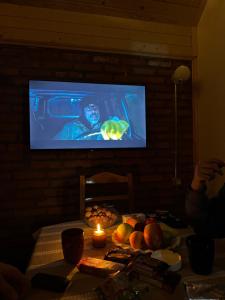 Φαγητό σε αυτό το σαλέ ή κάπου εκεί κοντά