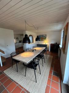 Gallery image of Hyggelig 2 plans villa i Hørning in Hinge +26 photos