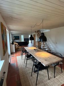 Gallery image of Hyggelig 2 plans villa i Hørning in Hinge