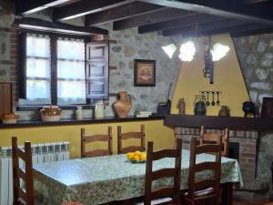 Φωτογραφία από το άλμπουμ του casa PUMARADA σε Sardeda +19 φωτογραφίες