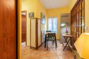 Gallery image of Au Paradis Des Hotes - Chambre Ile in Fouras