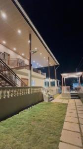 Budova, kde se vila nachází