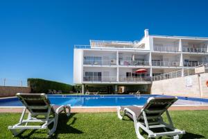 Bazén v ubytování Apartment Rosetta, Formosa Village nebo v jeho okolí