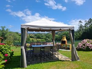 Κήπος έξω από το casa PUMARADA