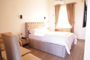 Gallery image of Peachie Hotel and Suites in Ikorodu
