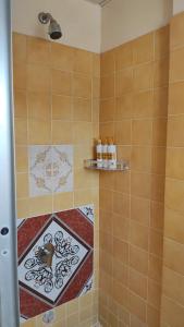 Ένα μπάνιο στο Lombardia +28 φωτογραφίες