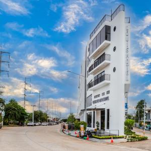 Το κτήριο όπου στεγάζεται  το ξενοδοχείο