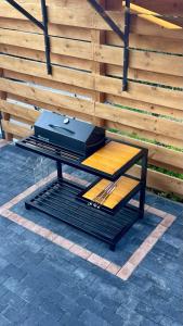 Grillfaciliteterne i feriehuset som gæsterne kan bruge