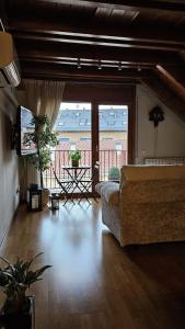 Balkón nebo terasa v ubytování CAMBRA APARTAMENT, Dúplex acogedor en el coraón de El Pont de Suert