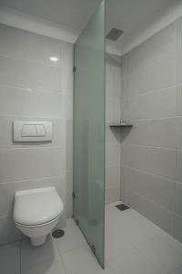 Koupelna v ubytování Hotel Horizon - Near Fateh Sagar Lake Udaipur + 51 fotografií