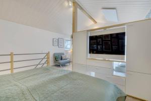 Postel nebo postele na pokoji v ubytování Wunderschönes Ferienhaus im Grünen