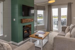 Posezení v ubytování Sure Studio by Best Western Brackenborough Lakes & Resort