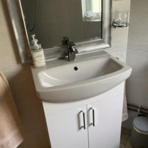 Ένα μπάνιο στο Ginnies at 38 +3 φωτογραφίες