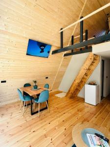 TV a/nebo společenská místnost v ubytování Lunascape