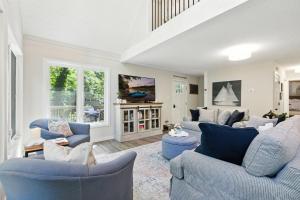 Μια τηλεόραση ή/και κέντρο ψυχαγωγίας στο The Holiday House w Dock