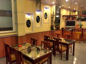 TV a/nebo společenská místnost v ubytování PK Hotel