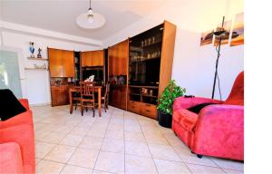 Χώρος καθιστικού στο Bella Vita Stays Family +2 φωτογραφίες