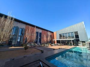 Bazén v ubytování Kathu Hotel nebo v jeho okolí