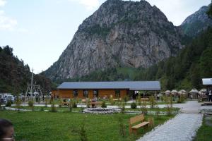 Phong cảnh thiên nhiên gần biệt thự +13 ảnh