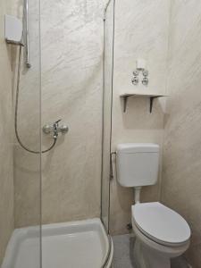 Ένα μπάνιο στο Apartments Šeherzada