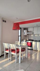 Η κουζίνα ή μικρή κουζίνα στο Apartamento 4 de Enero