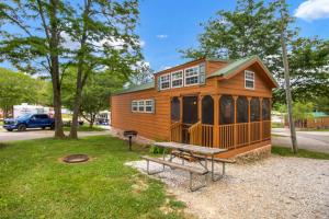 Το κτήριο όπου στεγάζεται  η παραθεριστική κατοικία