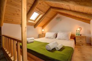 Ένα ή περισσότερα κρεβάτια σε δωμάτιο στο Ivana by Vintage Travel +33 φωτογραφίες